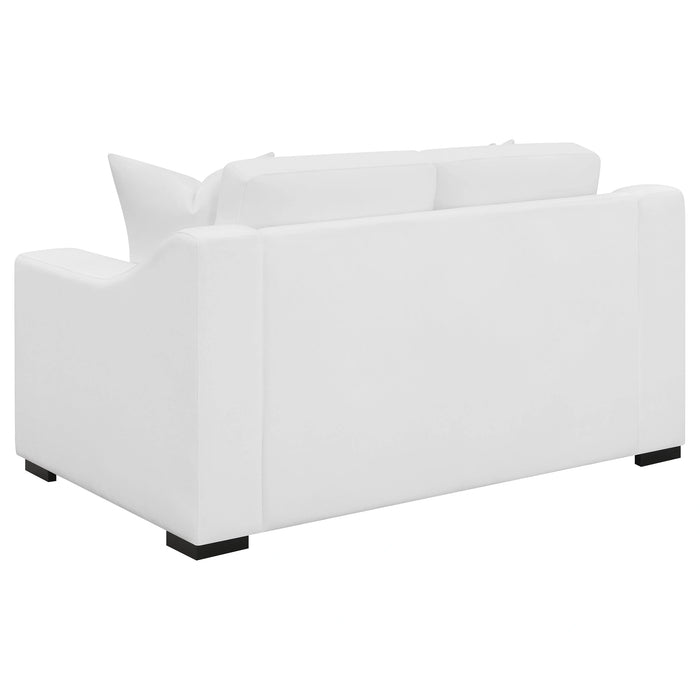 Ashlyn Loveseat