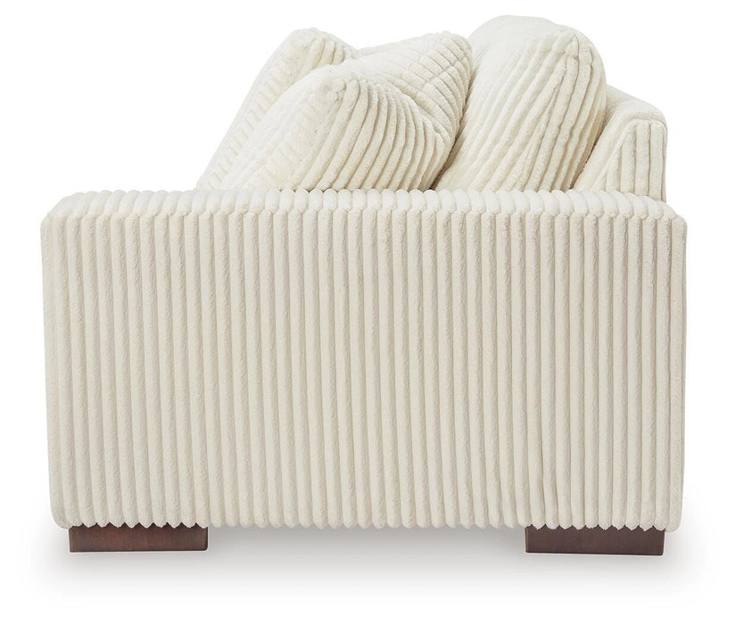Lindyn Sectional with Chaise