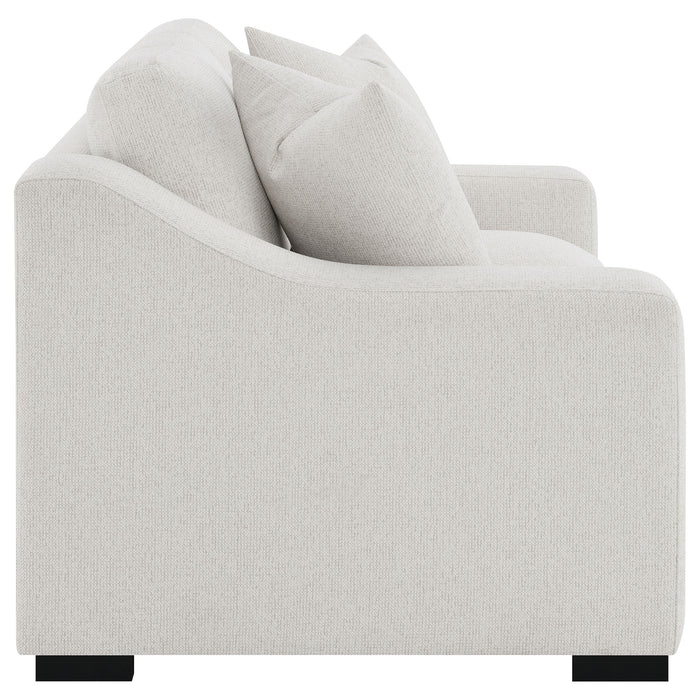 Ashlyn Loveseat