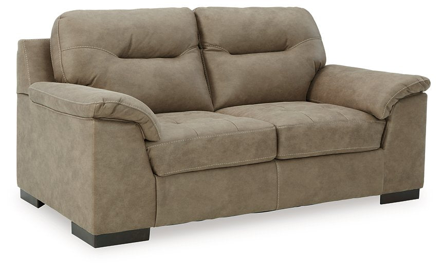 Maderla Loveseat